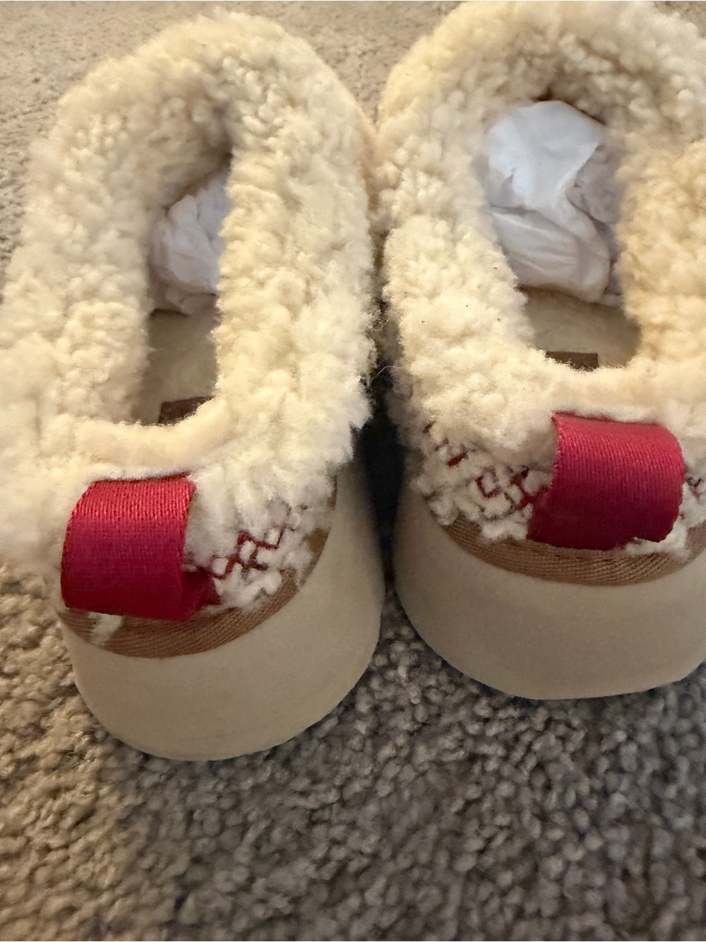 UGG Tazz Braid Natural Sherpa Ivory Fur Platform Clogs - Picture 12 of 14